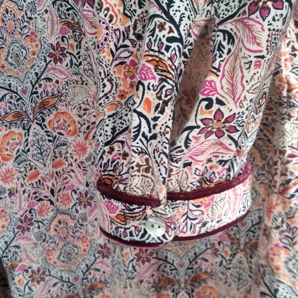 J. Jill Size Medium Floral Top With Velvet Detailing - Picture 4 of 12